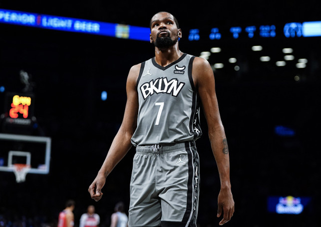 清晨中超焦点战；华盛顿奇才队长鼓劲；引发热议；心理建设被强调(豪勇七蛟龙丹泽尔华盛顿版)