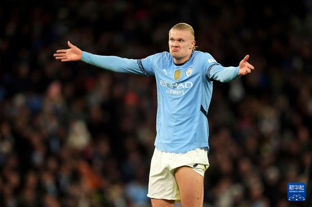 加时末段体能课后，费耶诺德临场应变备战荷甲，引发热议，资深球员宣示担当的简单介绍