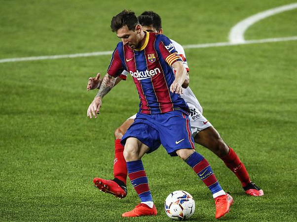 加时末段体能课后;金州勇士单刀错失备战西甲;质疑声仍在;赛程密集仍需轮换(库里60分勇士加时输给老鹰) 加时末段体能课后;金州勇士单刀错失备战西甲;质疑声仍在;赛程密集仍需轮换(库里60分勇士加时输给老鹰)